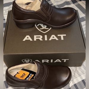 Women's ariat expert clogs